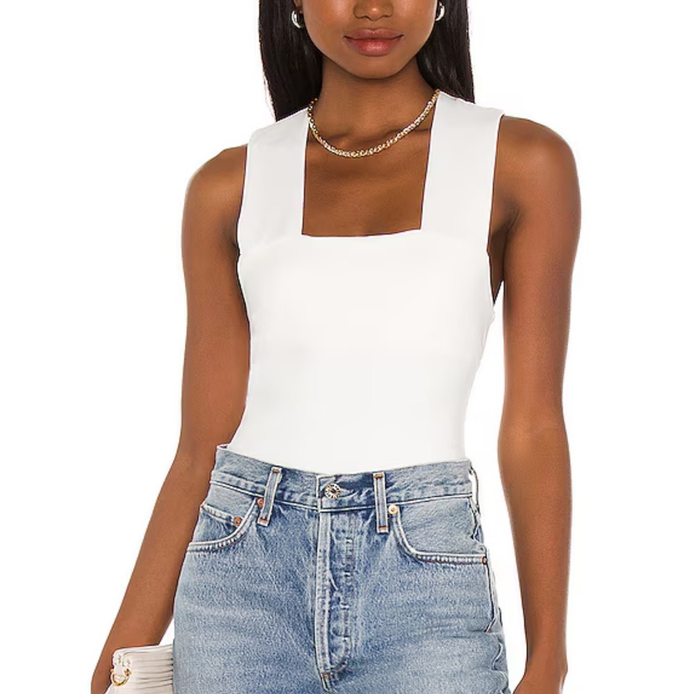 She's So Sleek Bodysuit in Ecru